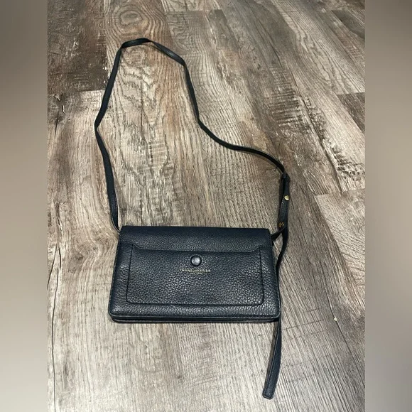 Marc Jacobs Black Leather Crossbody Bag - Picture 1 of 8